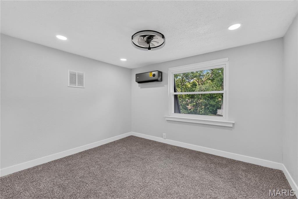 Powder Mill Woods 3rd Add - Residential
