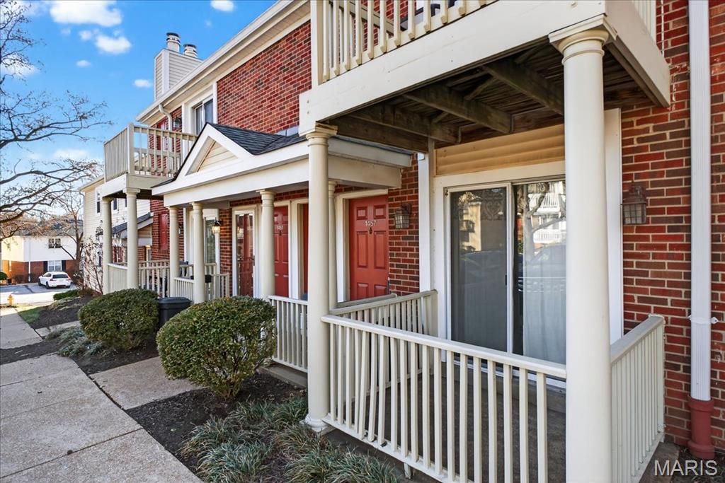 Brentwood Forest Condo Ph Eight - Residential