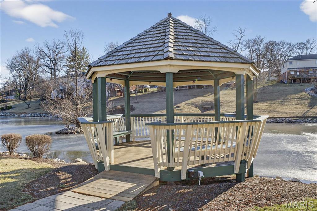 Brentwood Forest Condo Ph Eight - Residential