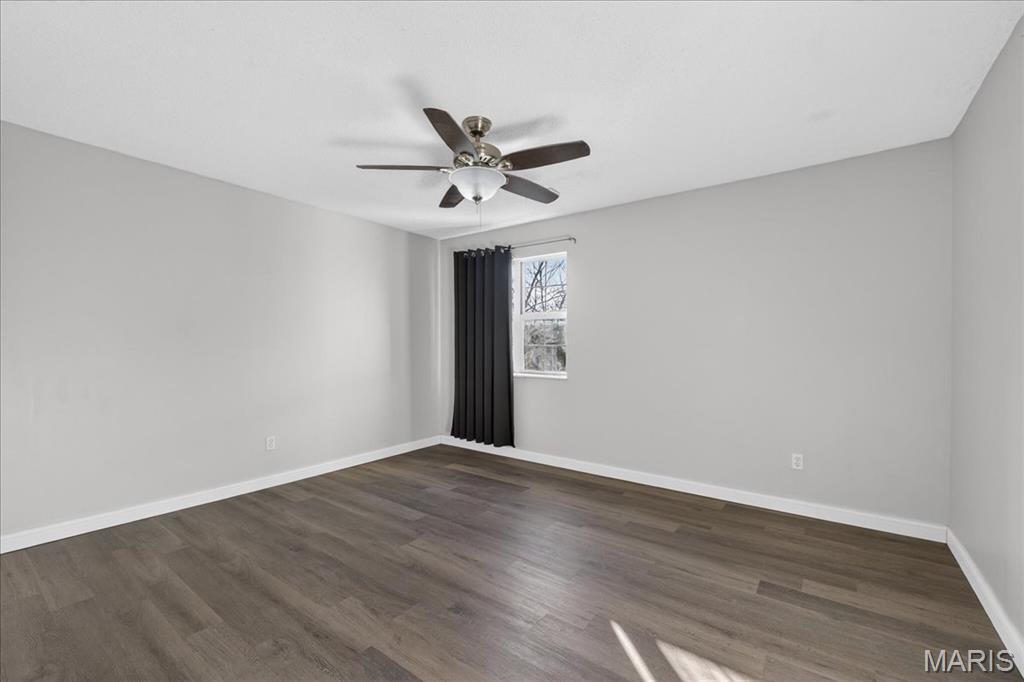 Brentwood Forest Condo Ph Eight - Residential