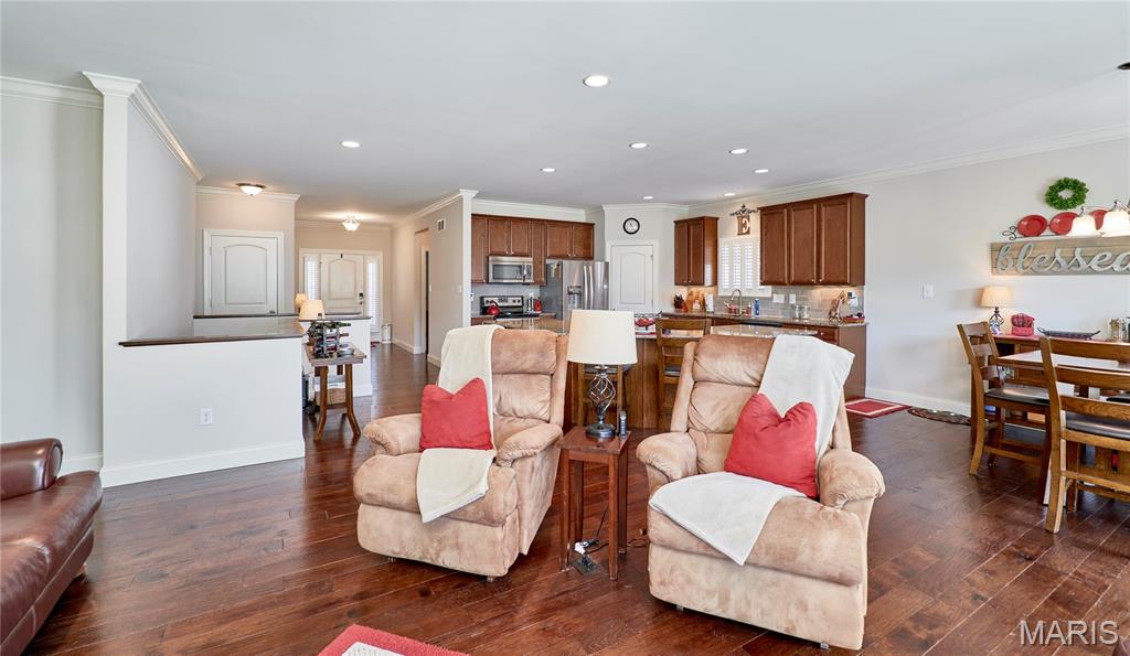 Villas At Ridgepointe #4 - Residential