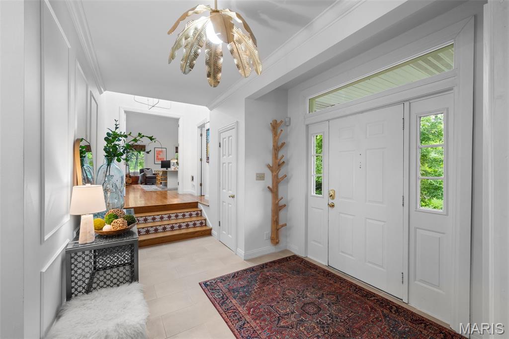 Town & Country Manor - Residential