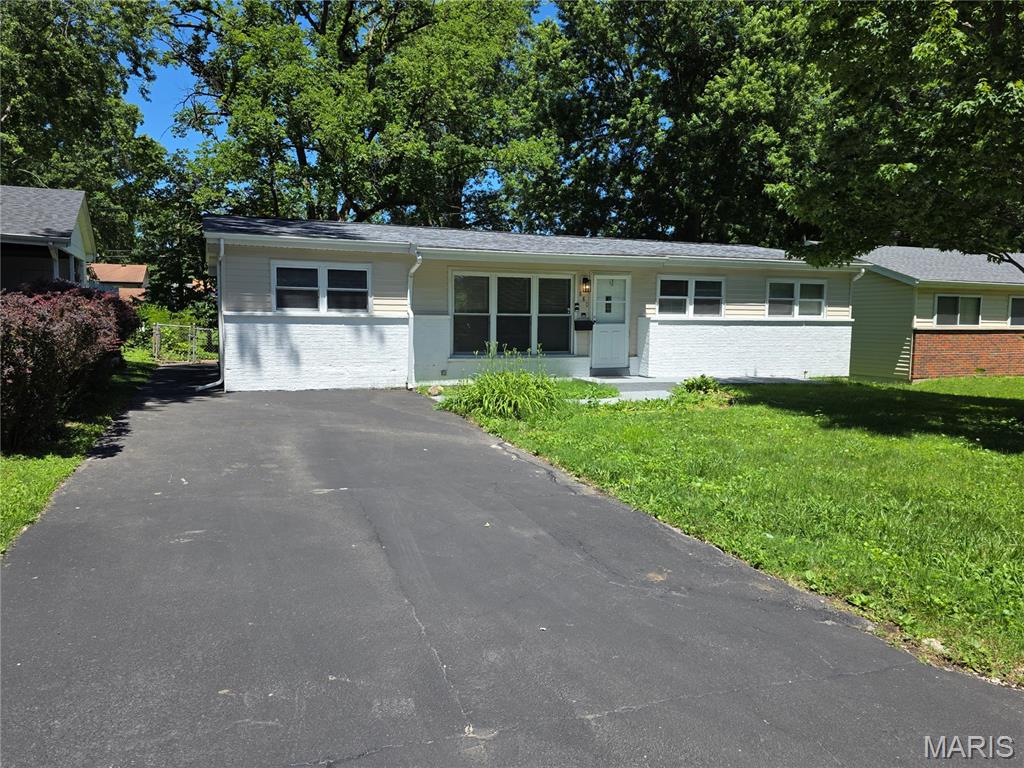 Florissant Park - Residential