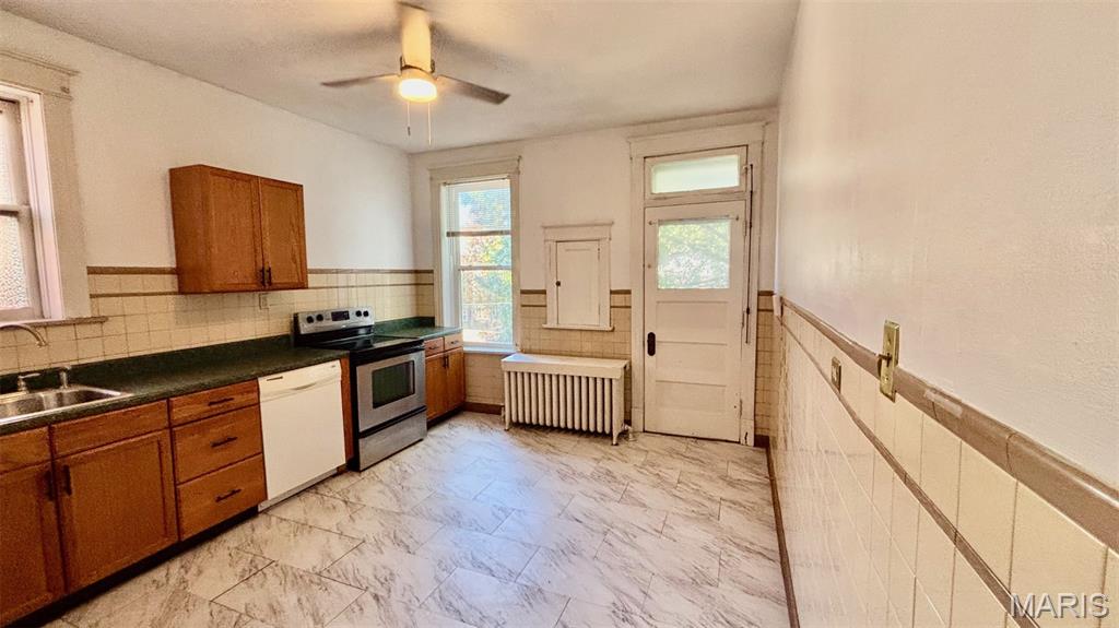 Dover Place Add - Residential Lease