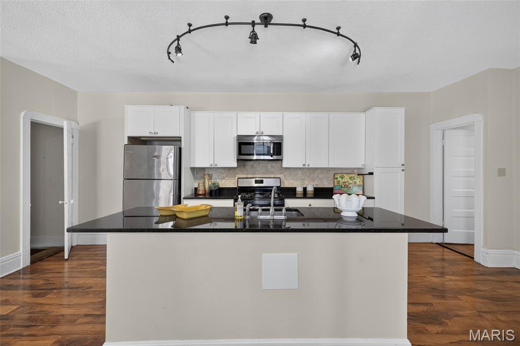 Nicholson Place Add - Residential Income