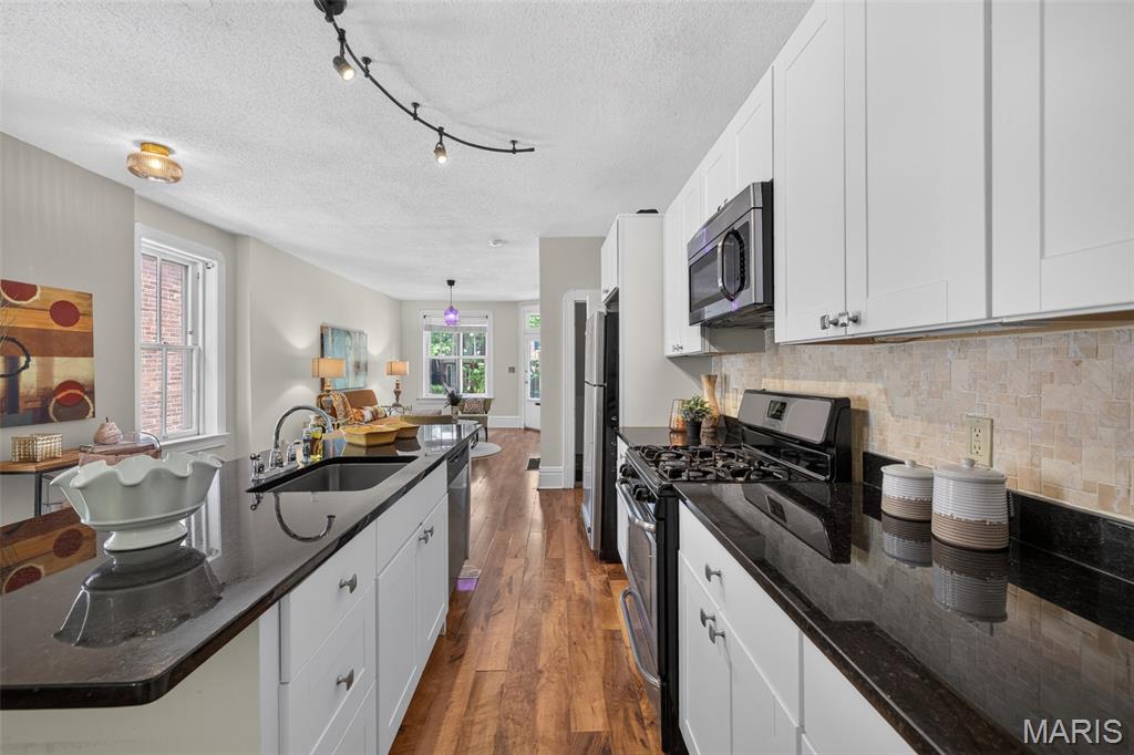 Nicholson Place Add - Residential Income