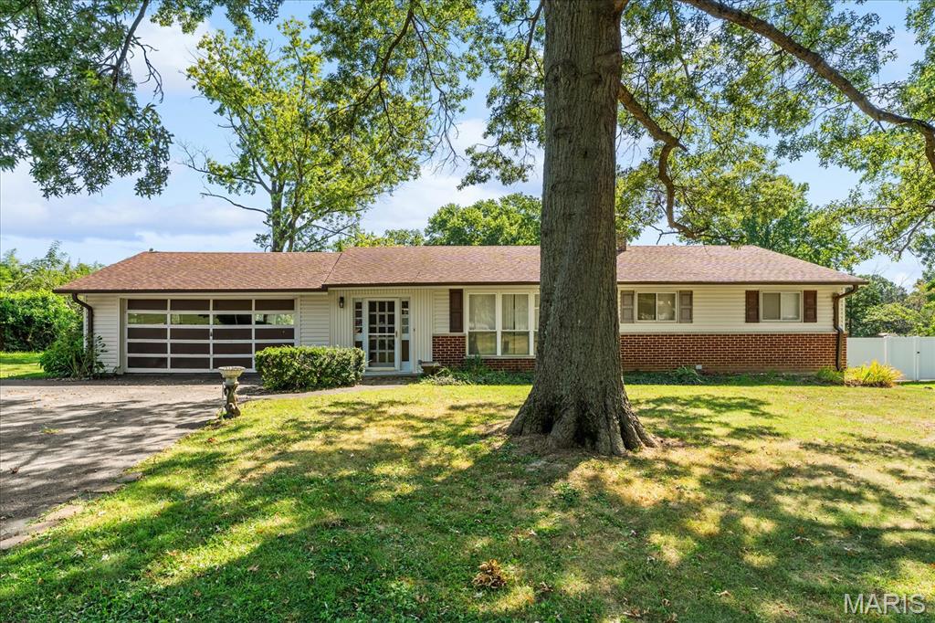 Ellisville Meadow - Residential