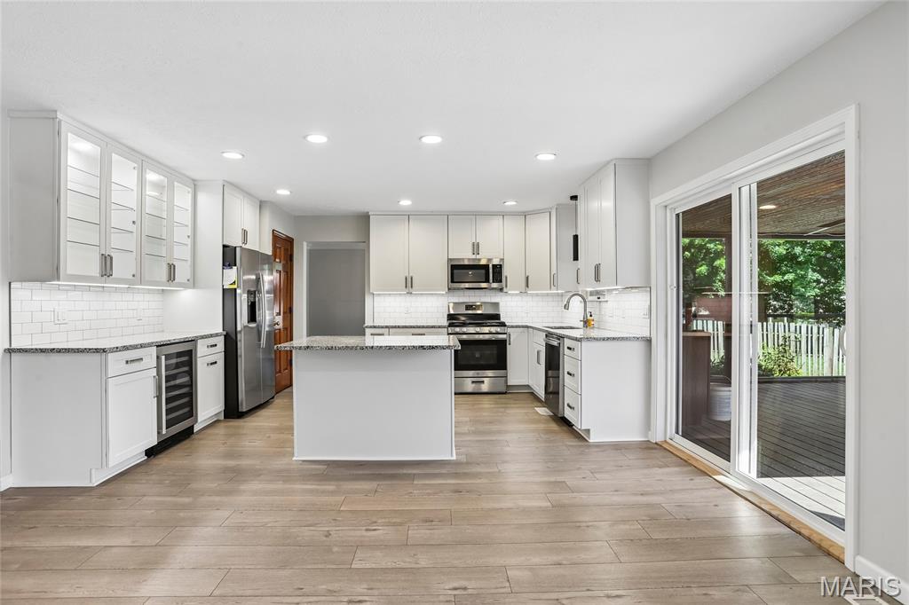 Whispering Oaks 7th Add - Residential