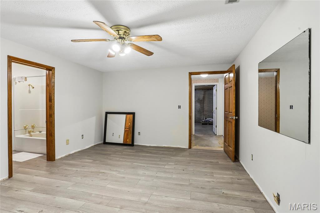Whispering Oaks 7th Add - Residential