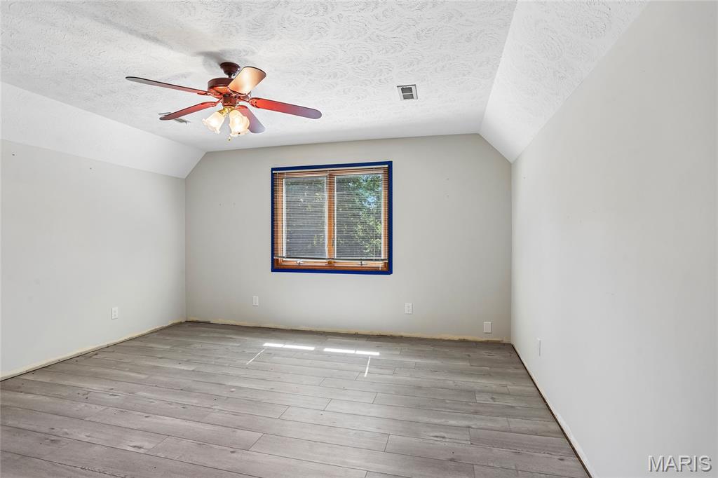 Whispering Oaks 7th Add - Residential