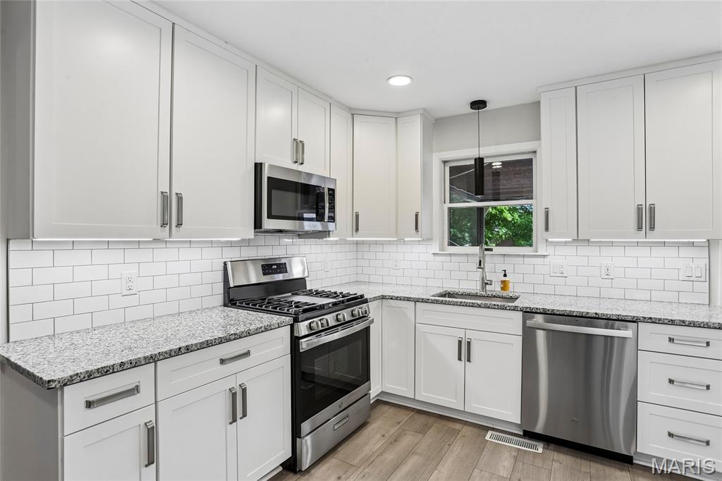 Whispering Oaks 7th Add - Residential