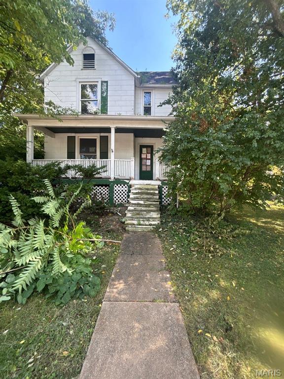 Great investment opportunity! This property offers excellent potential! With a functional layout and plenty of opportunity to add value, this home is ready for someone with a vision to bring it to its full potential. Great location! Property being sold as-is. Seller will not provide any inspections or repairs.