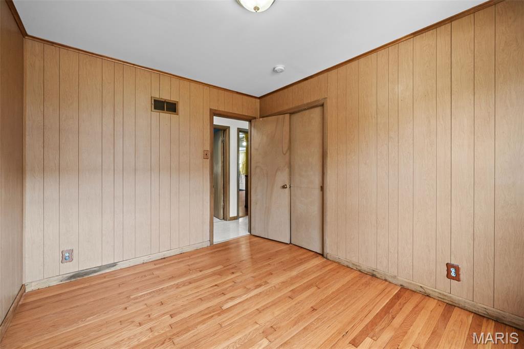 Bonhomme Terrace - Residential