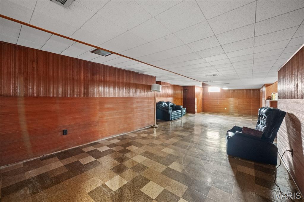 Bonhomme Terrace - Residential