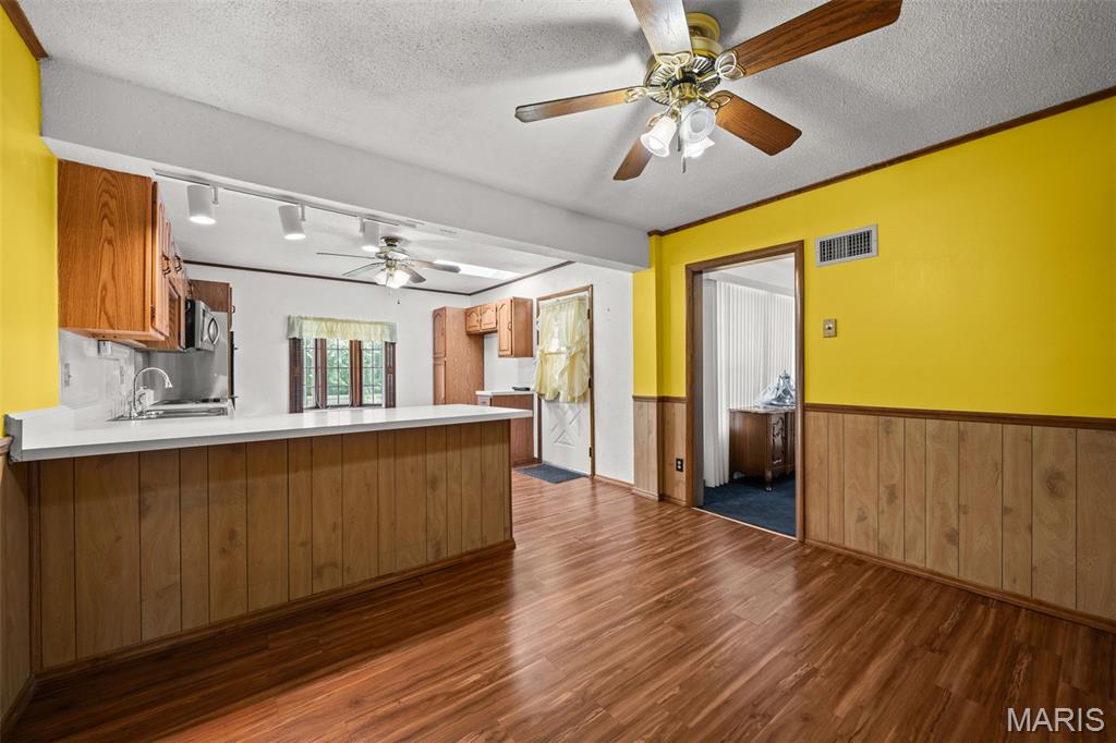 Bonhomme Terrace - Residential