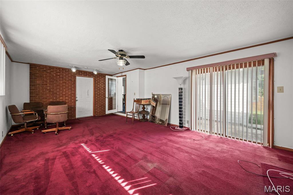 Bonhomme Terrace - Residential