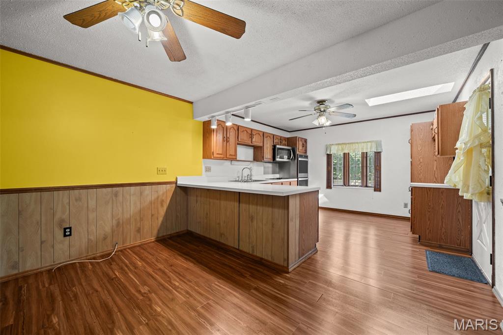 Bonhomme Terrace - Residential