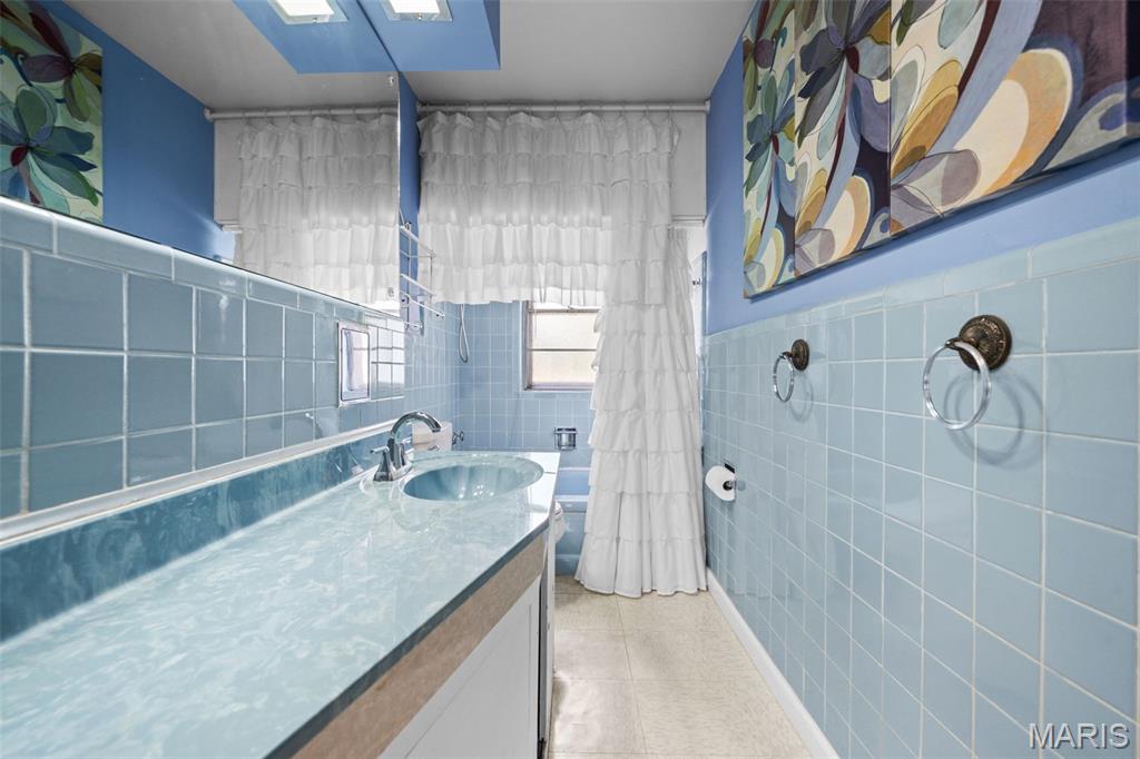 Bonhomme Terrace - Residential
