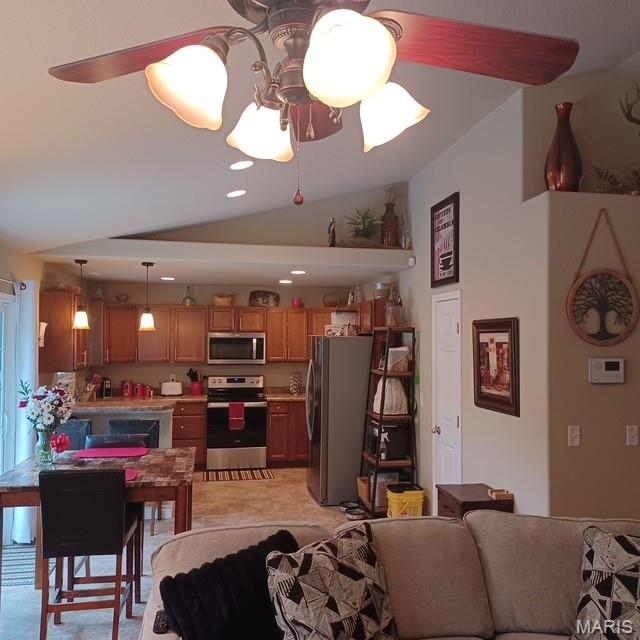 Rocky Point 04 - Residential