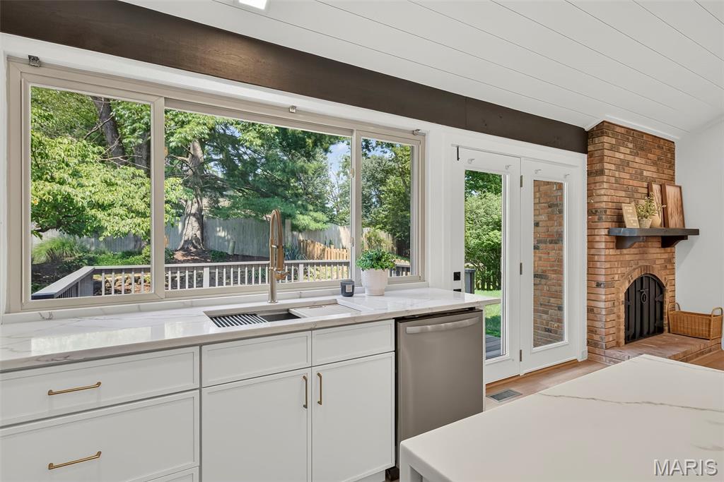 Meadowbrook Farm - Residential