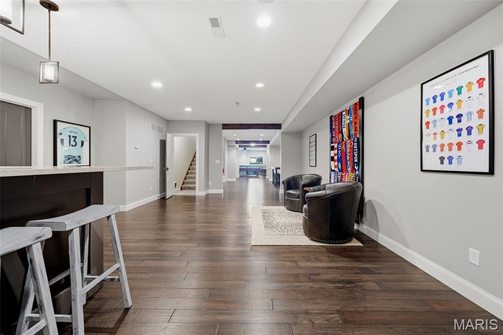Ballas Courts - Residential
