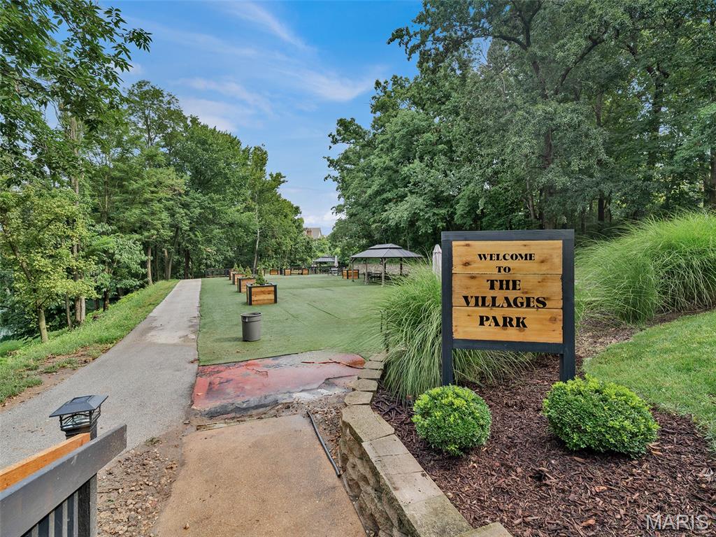 Baywood Villages Condo Ph Fourt - Residential