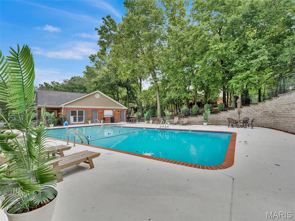 Baywood Villages Condo Ph Fourt - Residential