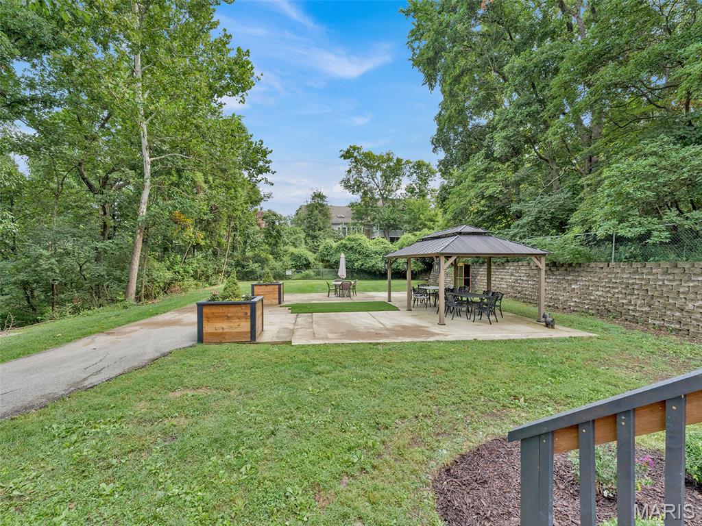 Baywood Villages Condo Ph Fourt - Residential