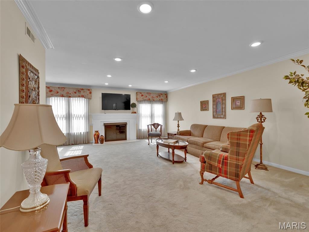 Baywood Villages Condo Ph Fourt - Residential