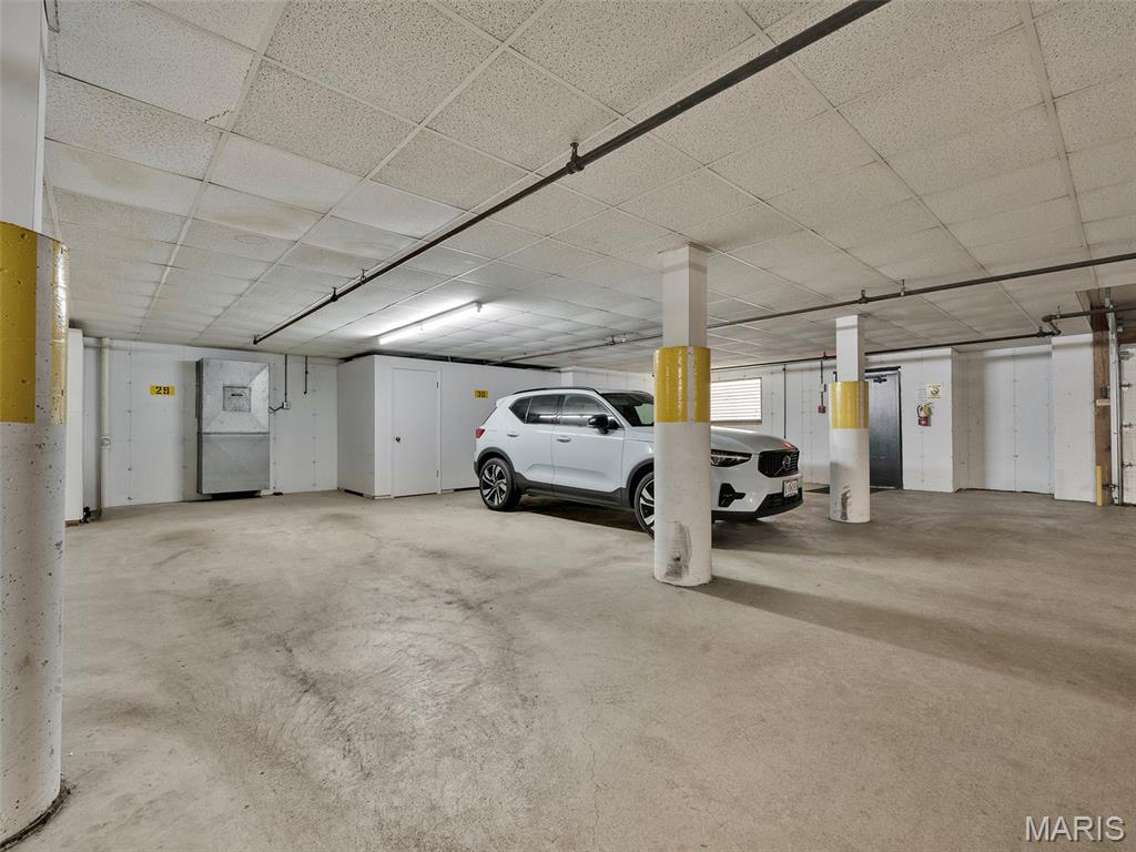 Baywood Villages Condo Ph Fourt - Residential