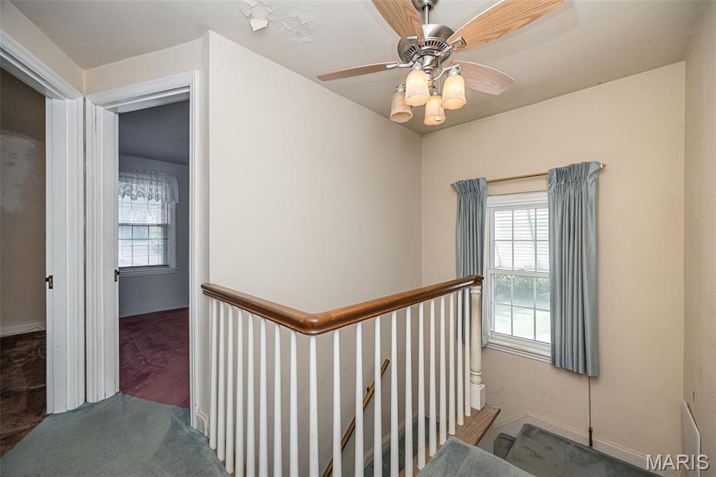 Royal Place - Residential