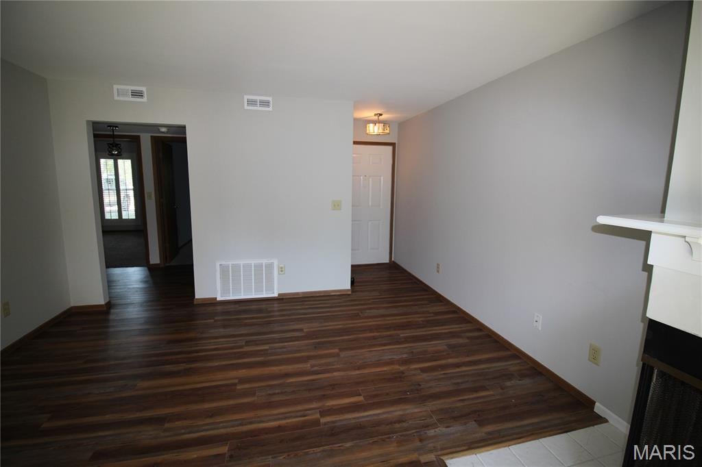 Stone Ridge Estate Condos - Residential