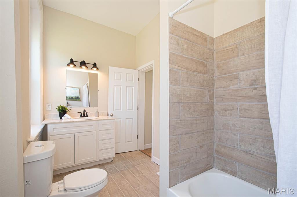 St Louis Commons Add - Residential