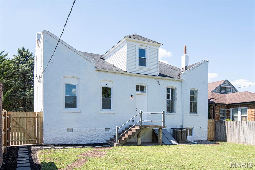 St Louis Commons Add - Residential