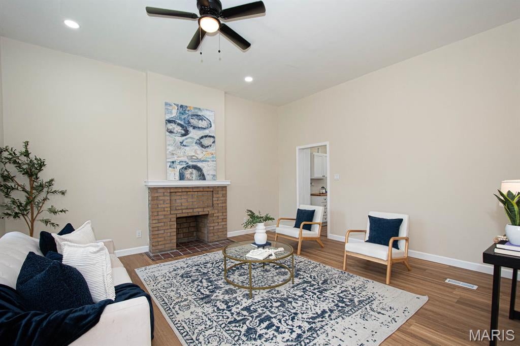 St Louis Commons Add - Residential