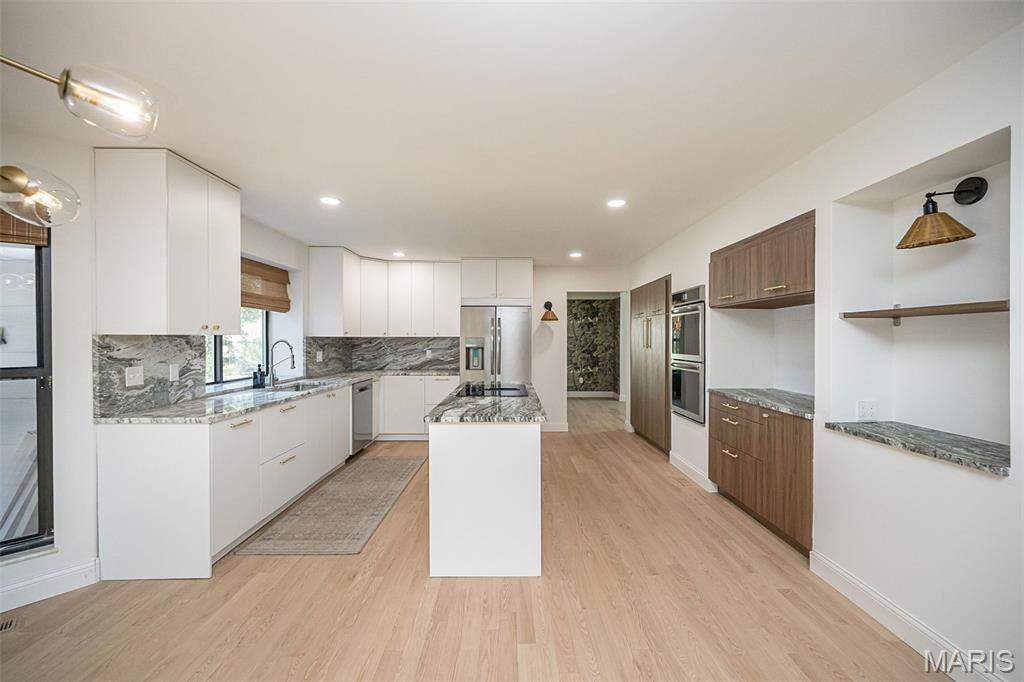 Heritage #26 - Residential