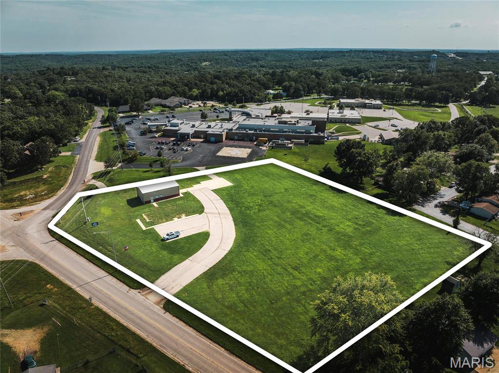 Capitalize on this unique opportunity for Investors/Developers.  Zoning C-4.  3.1 LEVEL ACRES adjacent to BJC facility "Missouri Baptist Hospital - Sullivan" Tremendous Value Location.  Easy Access Location: City, Other