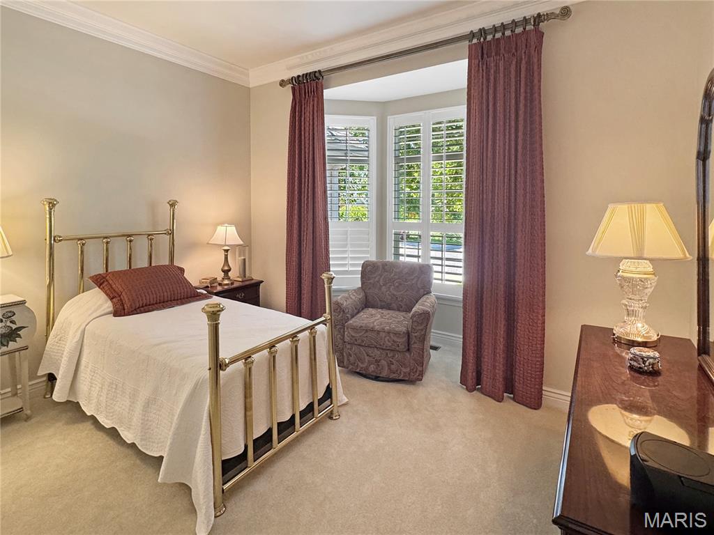 Villas At River Crossing - Residential