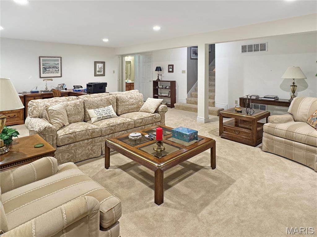 Villas At River Crossing - Residential