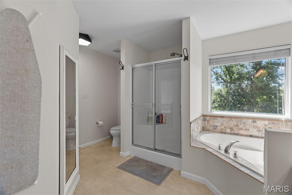 Estates/Hickory Manor - Residential