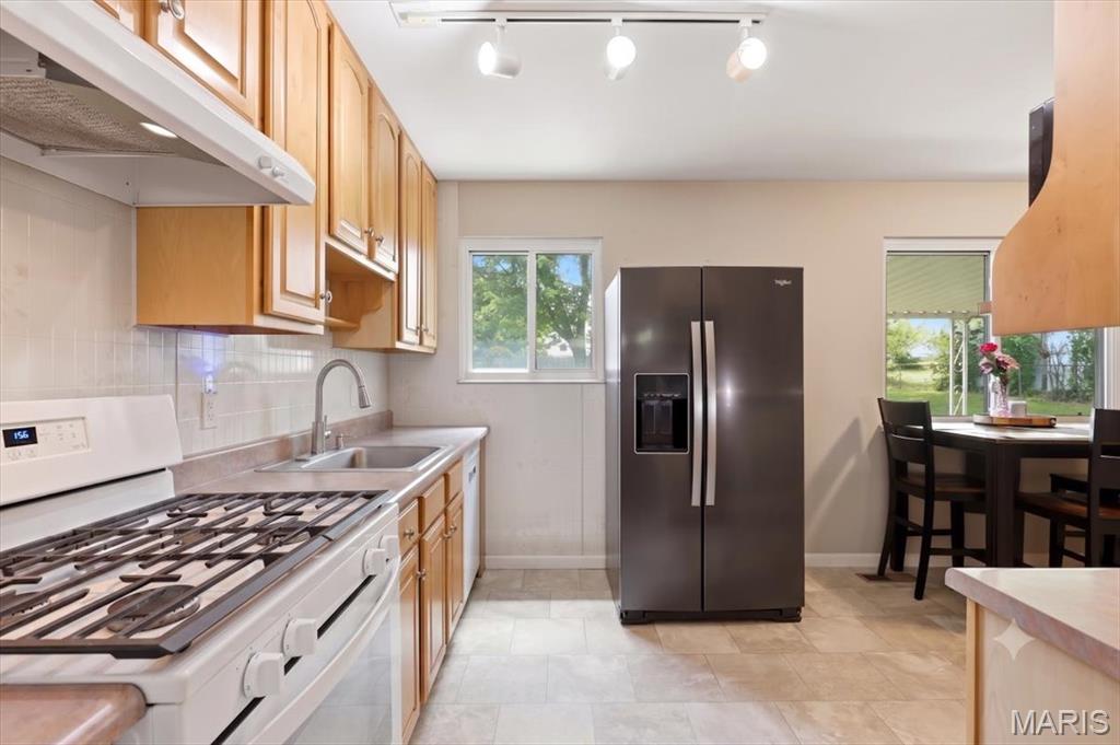 Creve Coeur Meadows - Residential