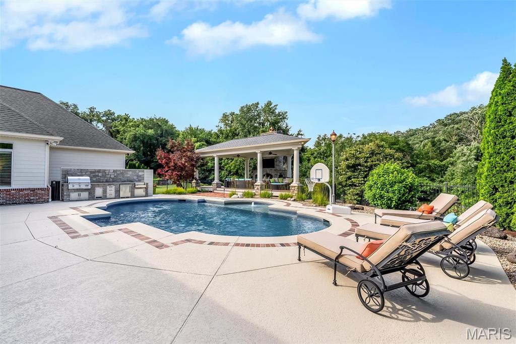 Sunset Ridge - Residential
