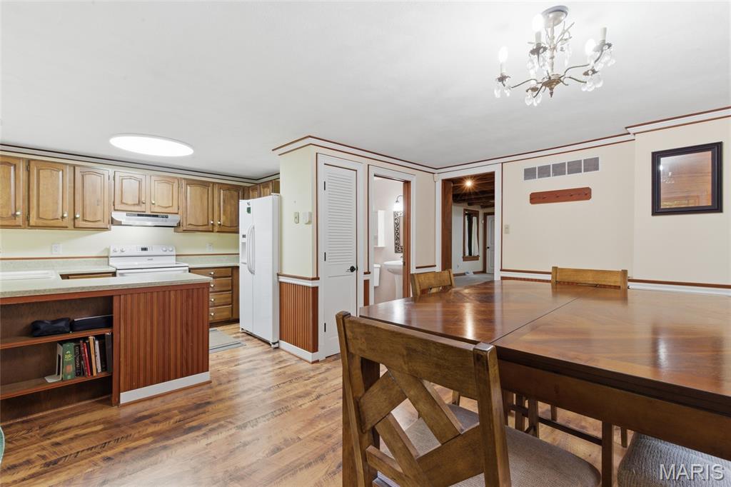 Village/Maeystown - Residential