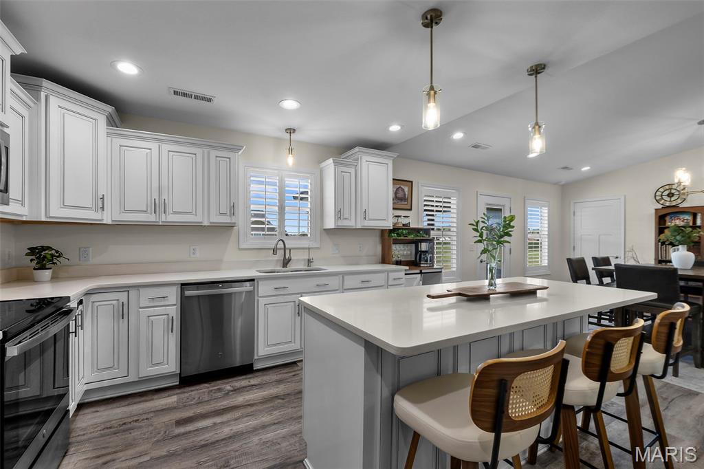 Saddleridge South-First Add - Residential