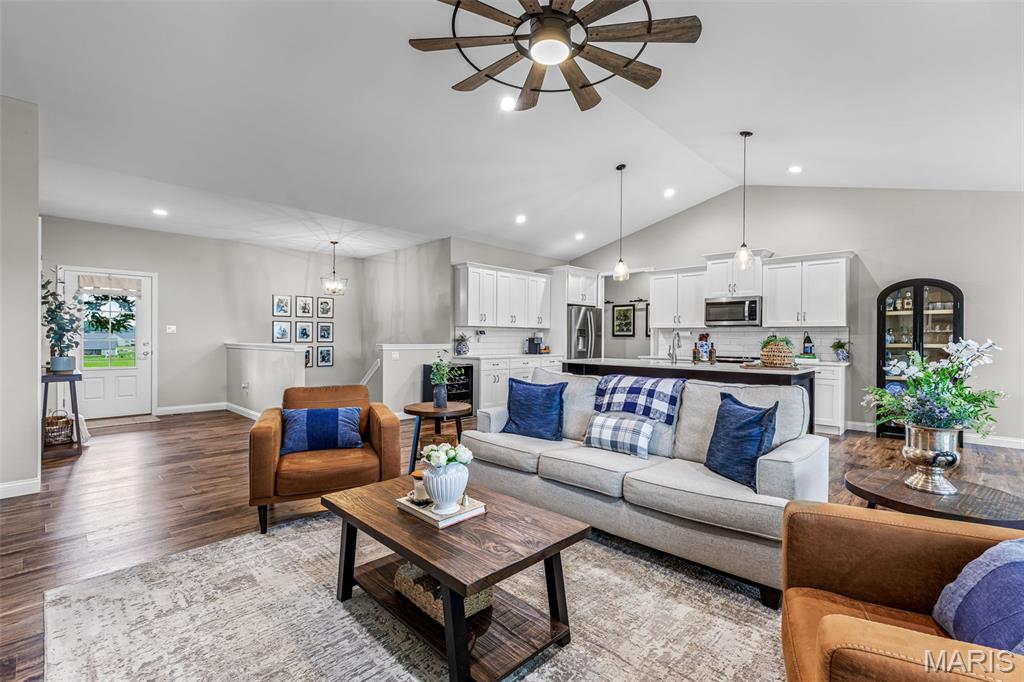 Pine Trails Sub - Residential