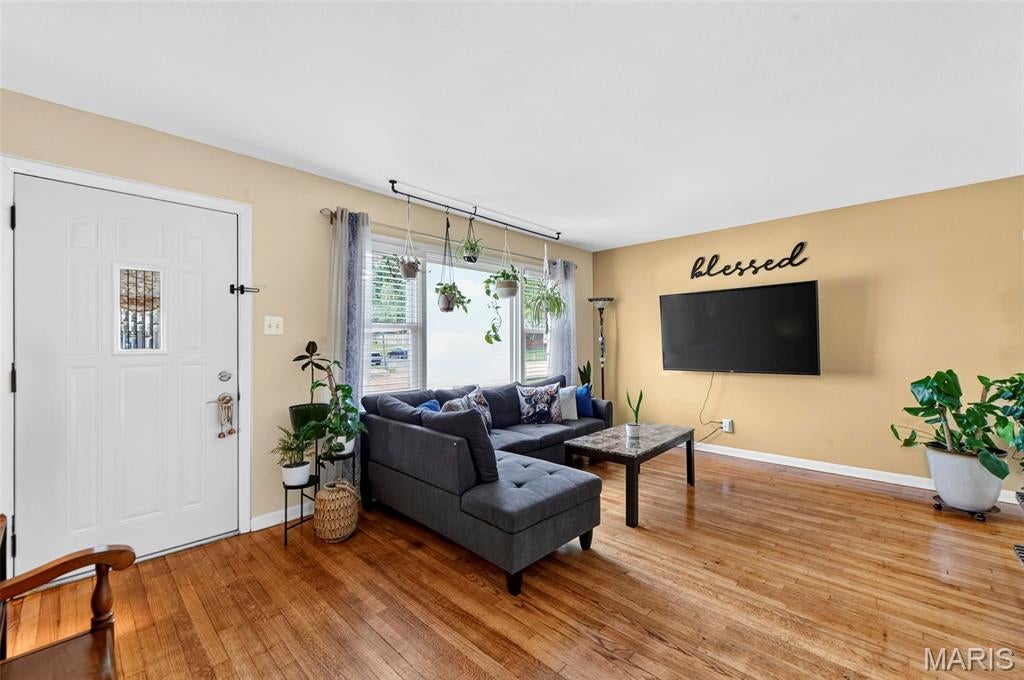 Francisca - Residential