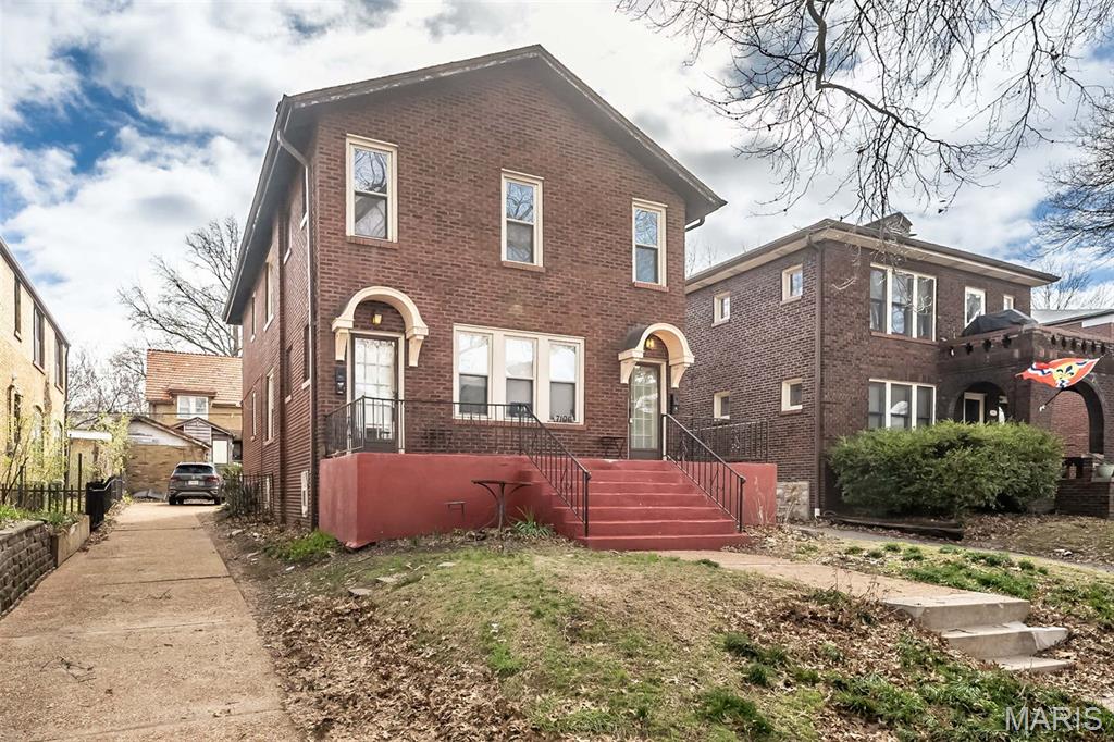 University Park - Residential Income