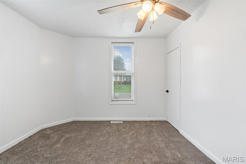 Laurie Ann - Residential