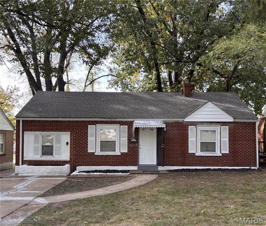 This 3-bedroom, 1-bath home offers a rare opportunity for both budget-conscious buyers and investors seeking solid cash flow. The updated  property has passed municipal inspection and is being sold as-is, with city requirements completed — reducing upfront uncertainty. The low-maintenance brick exterior, functional layout, and vacant status make this a practical choice for immediate move-in or quick tenant placement. Located in a convenient area with easy access to major roads, schools, and everyday amenities. For owner-occupants: a chance to own at a price point that’s increasingly hard to find. For investors: a straightforward buy-and-hold with strong rental demand in the area.