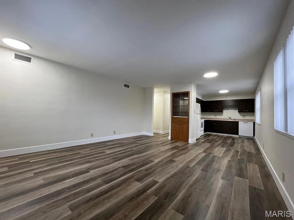 TAMARACK ESTATES - Residential Lease